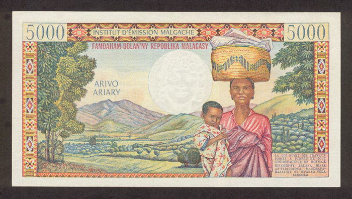 �������� ������� �������� ����������� ��������� 5000 �������